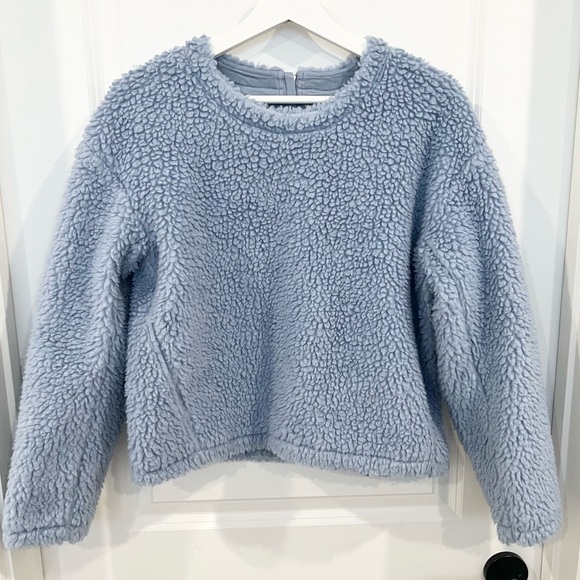 lululemon athletica Sweaters - Lululemon Wool Whenever Crew Blue Chambray Sherpa Pullover Women’s Size 4